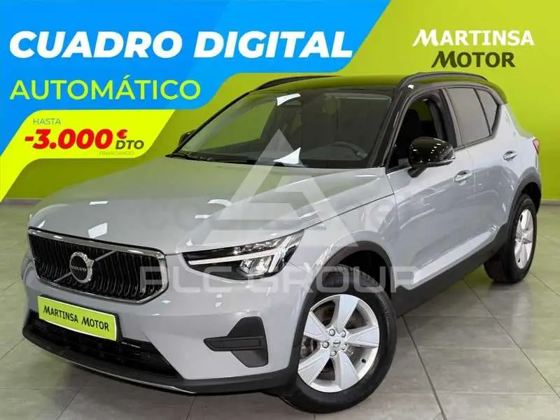 2024 Volvo XC40