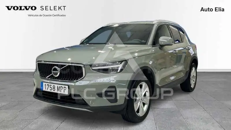 2024 Volvo XC40