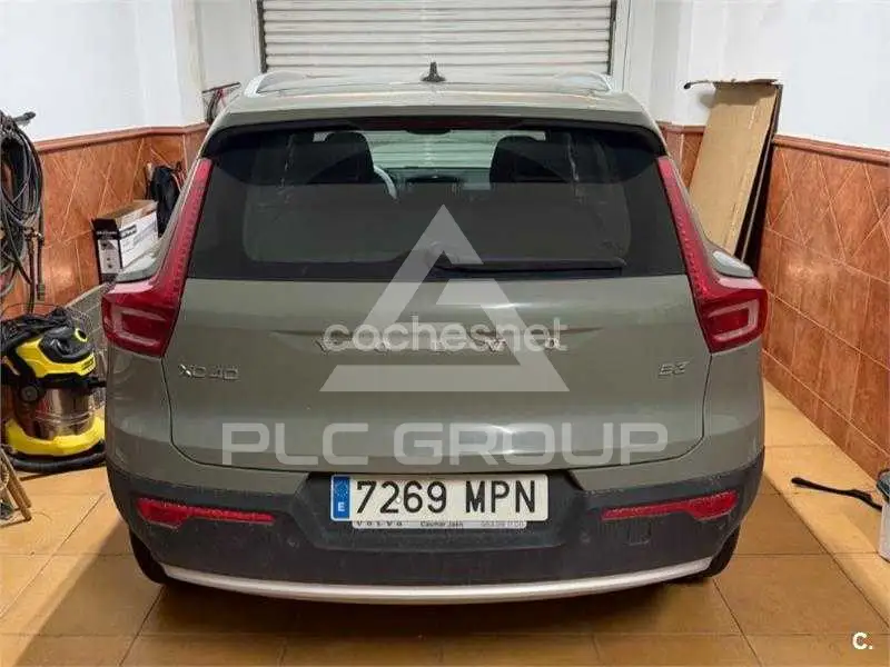 2024 Volvo XC40