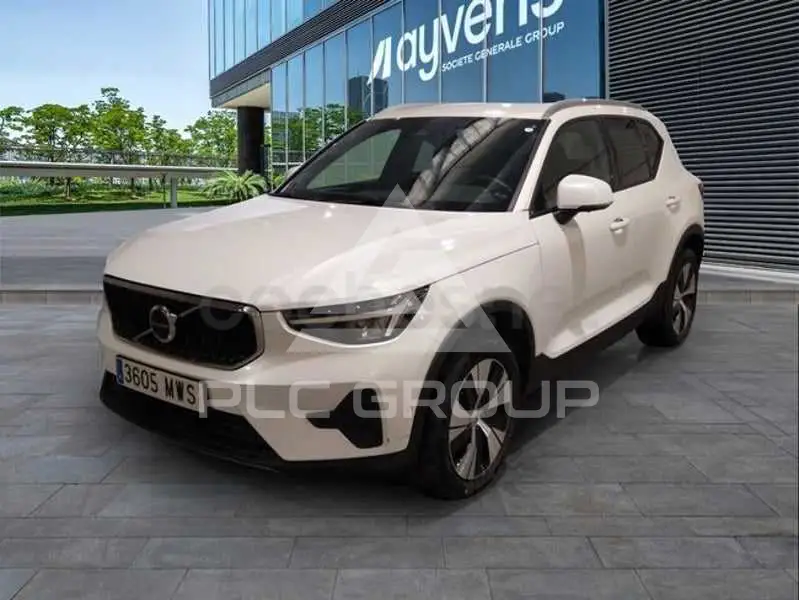 2024 Volvo XC40