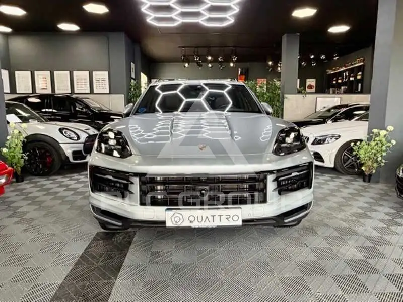 2024 Porsche Cayenne