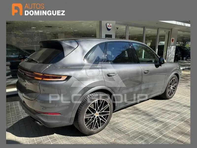 2024 Porsche Cayenne