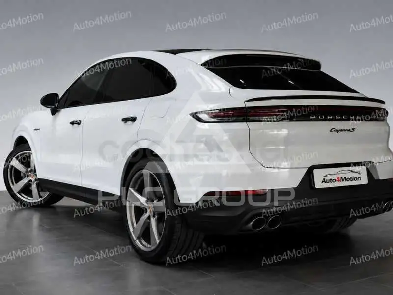 2024 Porsche Cayenne