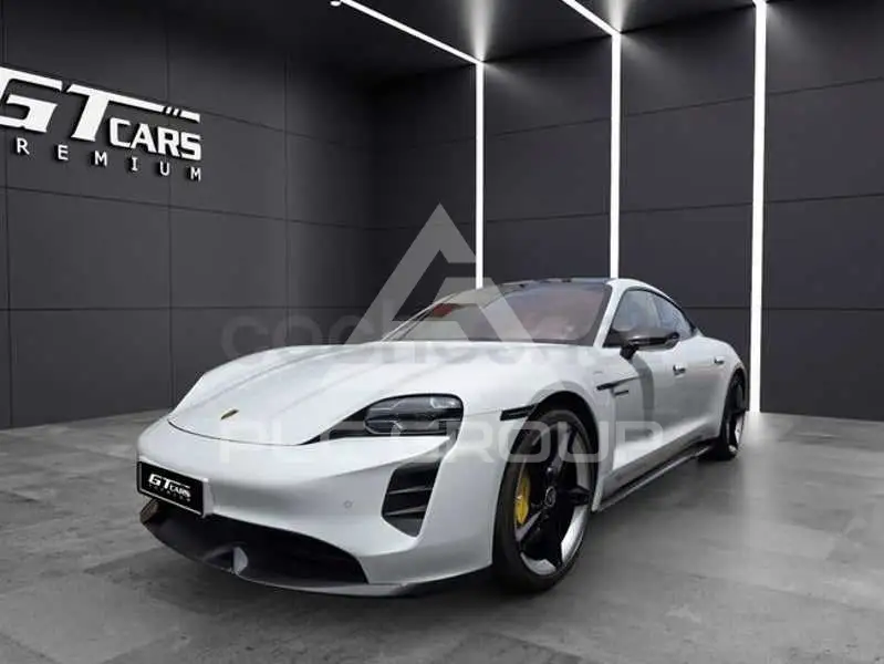 2024 Porsche Taycan