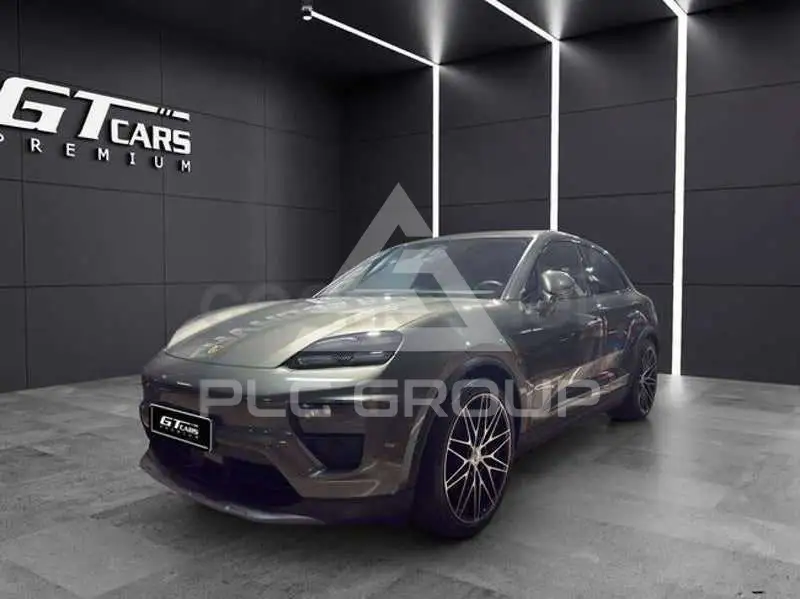 2024 Porsche MACAN