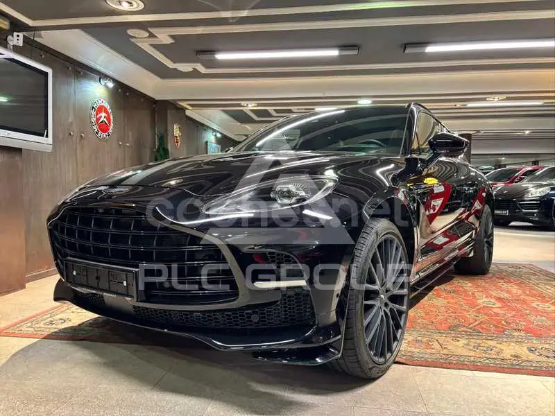 2024 Aston Martin DBX