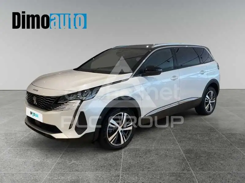 2024 Peugeot 5008