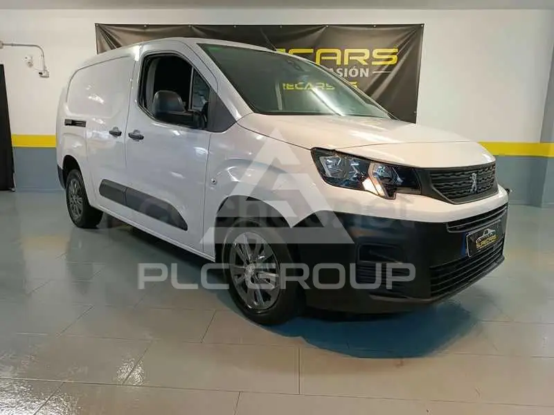 2024 Peugeot Partner
