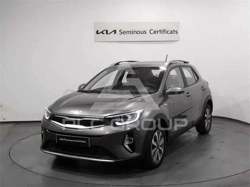 2024 KIA Stonic