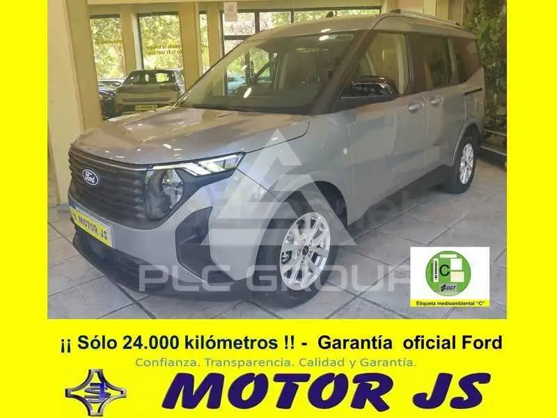 2024 Ford Tourneo