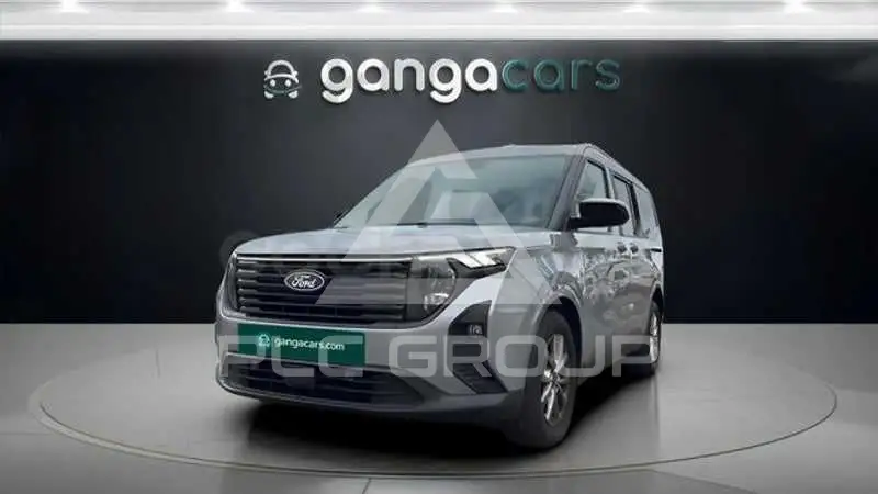 2024 Ford Tourneo