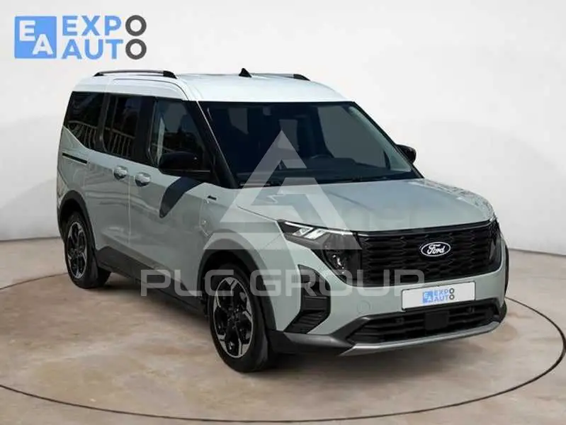 2024 Ford Tourneo