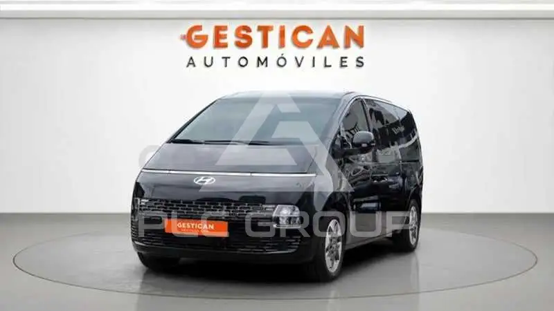 2024 Hyundai Staria