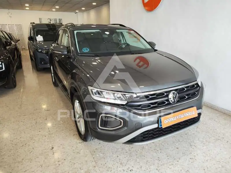 2024 Volkswagen T-Roc