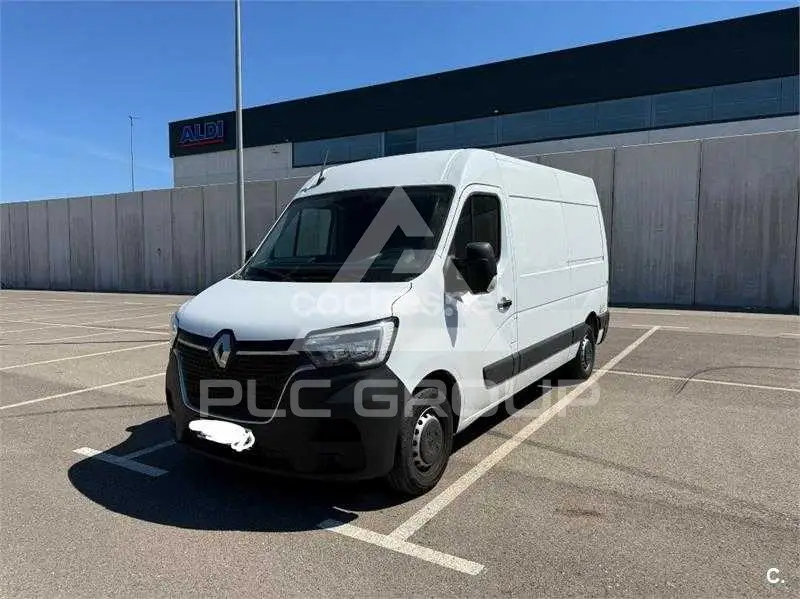 2024 Renault Master