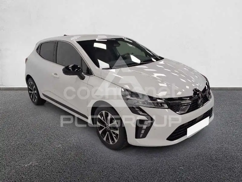 2025 Mitsubishi Colt