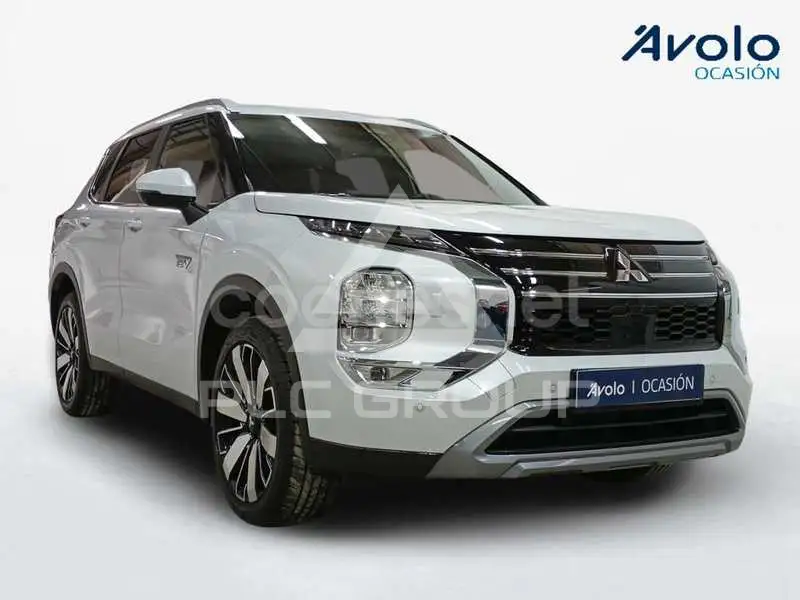 2025 Mitsubishi OUTLANDER