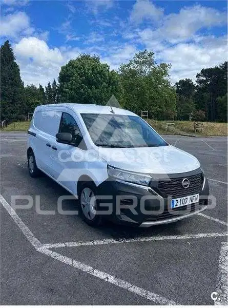 2025 Nissan TOWNSTAR