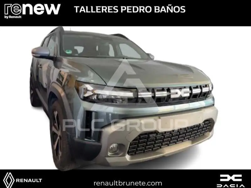2025 Dacia Duster