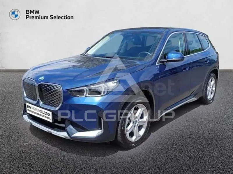 2025 BMW iX