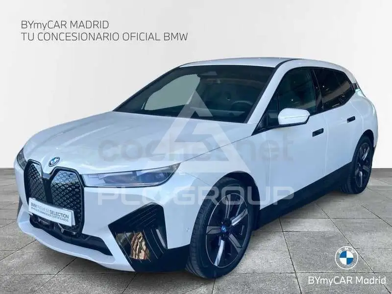 2025 BMW iX