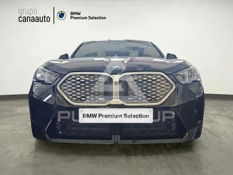 2025 BMW iX