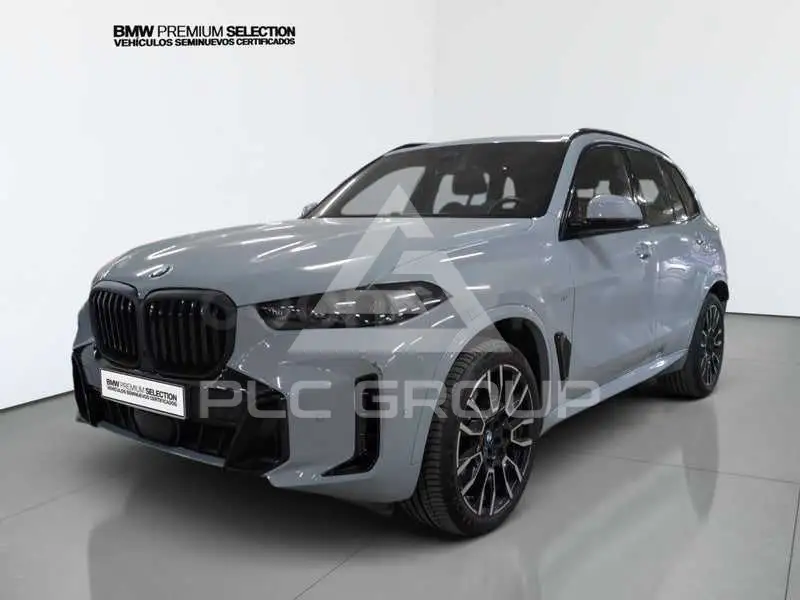 2025 BMW X5