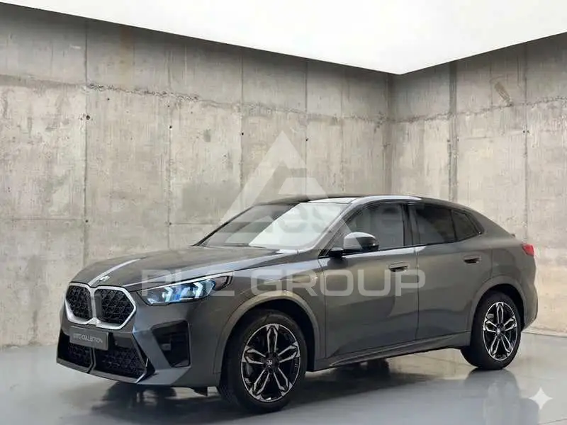 2025 BMW X2