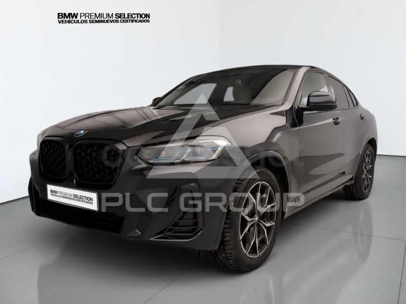 2025 BMW X4
