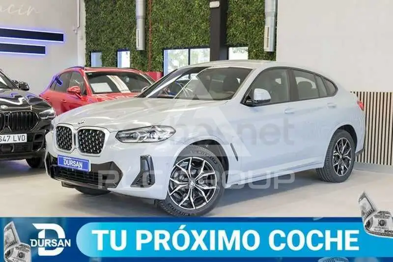 2025 BMW X4