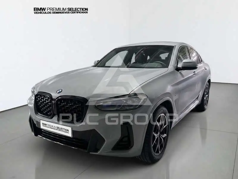 2025 BMW X4
