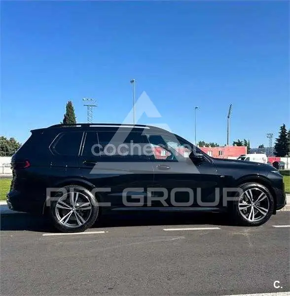 2025 BMW X7