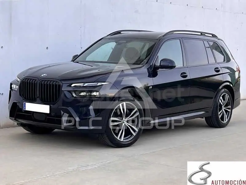 2025 BMW X7
