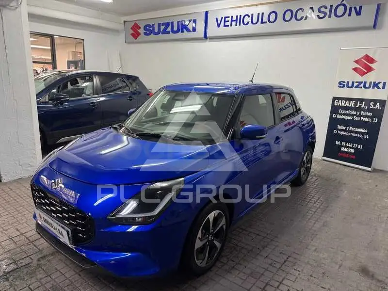 2025 Suzuki SWIFT