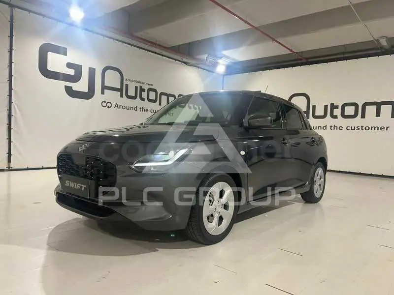 2025 Suzuki SWIFT