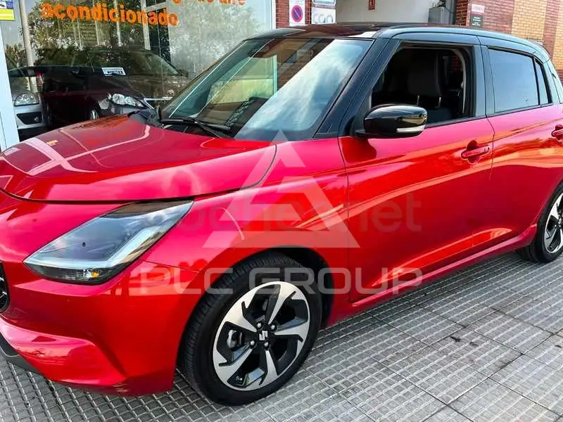 2025 Suzuki SWIFT
