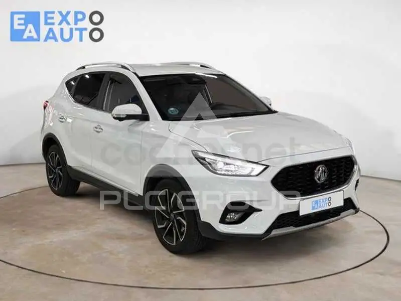 2025 MG ZS