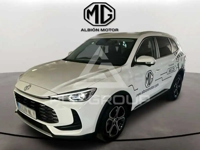2025 MG ZS