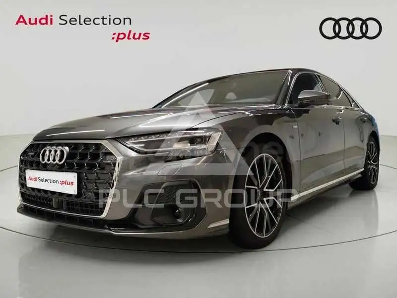 2025 Audi A8