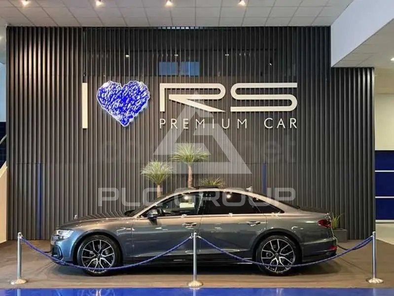 2025 Audi A8