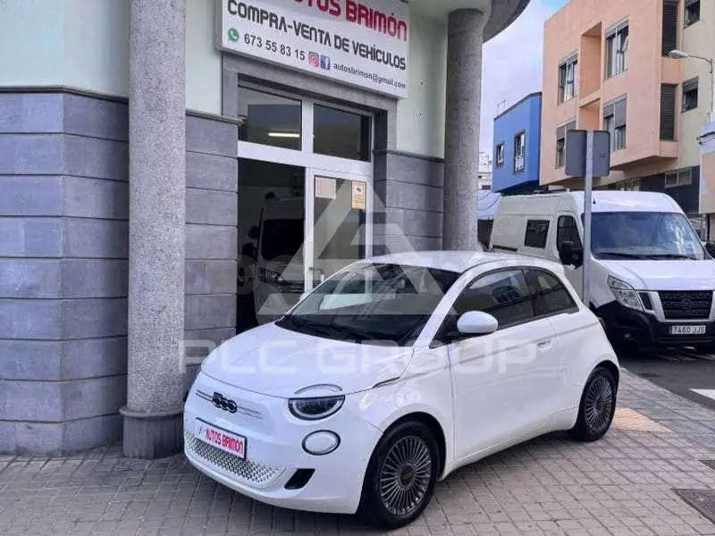 2025 Fiat 500