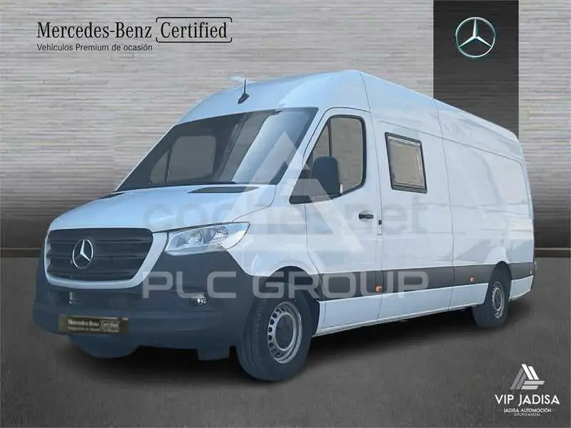 2025 Mercedes Benz Sprinter