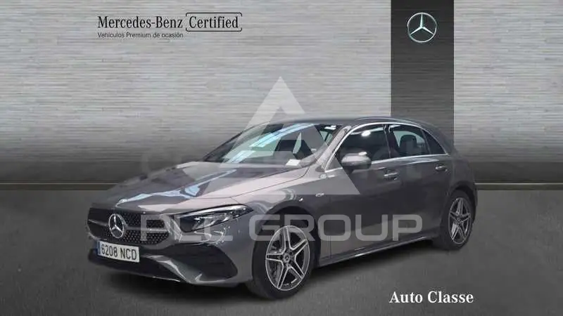 2025 Mercedes Benz A