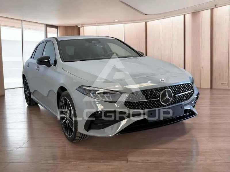 2025 Mercedes Benz A