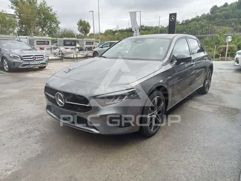 2025 Mercedes Benz A