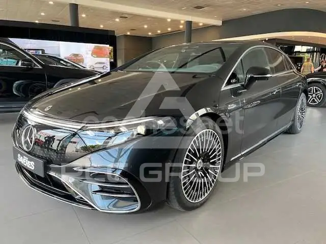 2025 Mercedes Benz Eqs
