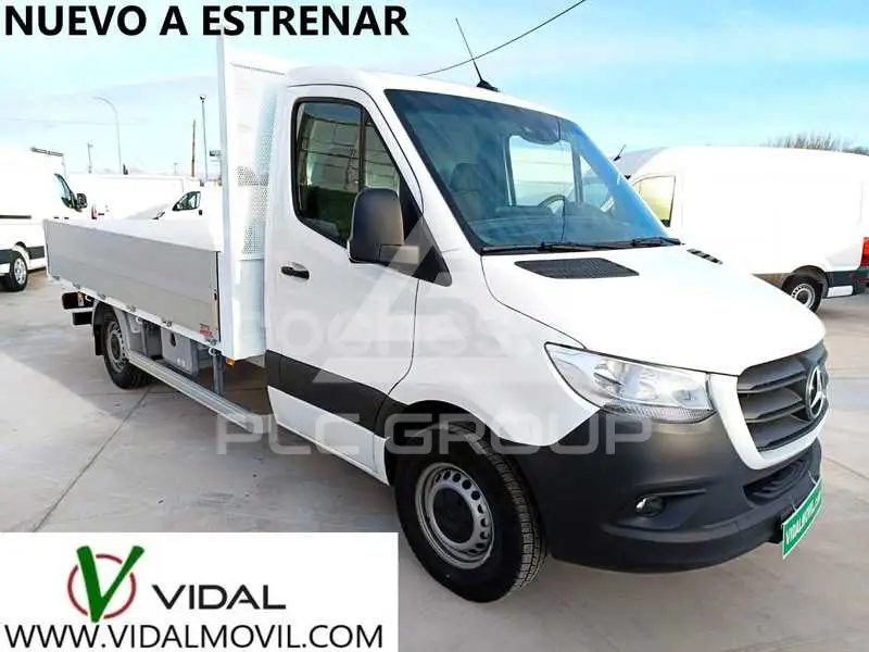 2025 Mercedes Benz SPRINTER