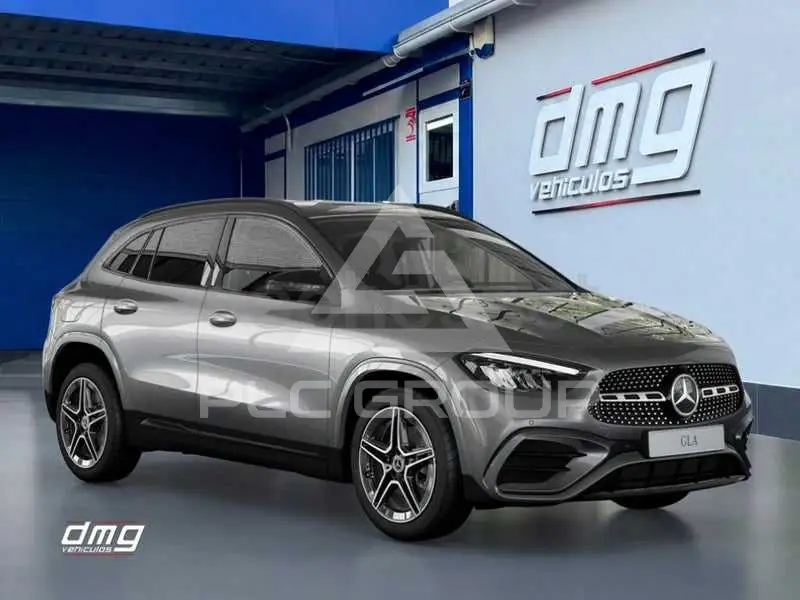 2025 Mercedes Benz GLA-Class