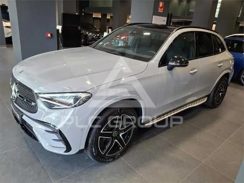 2025 Mercedes Benz GLC-Class