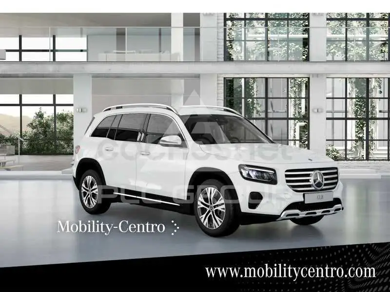 2025 Mercedes Benz GLB